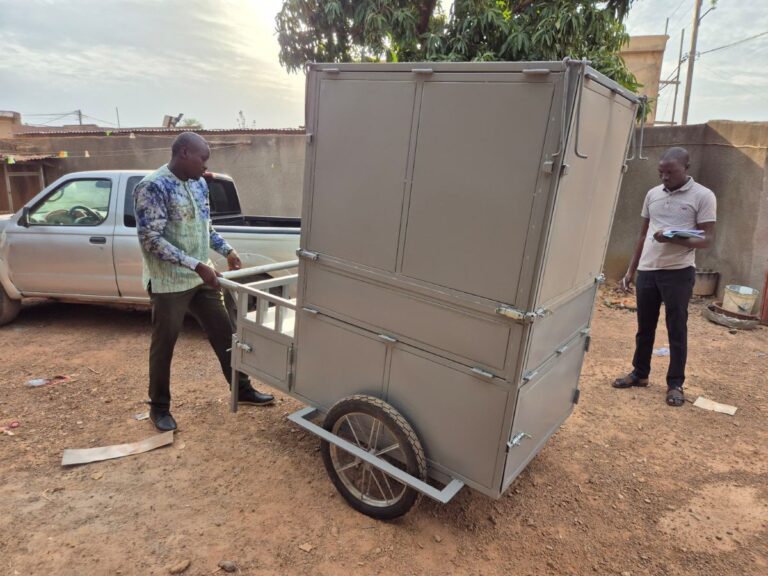 Ouaga mobile restaurant 2
